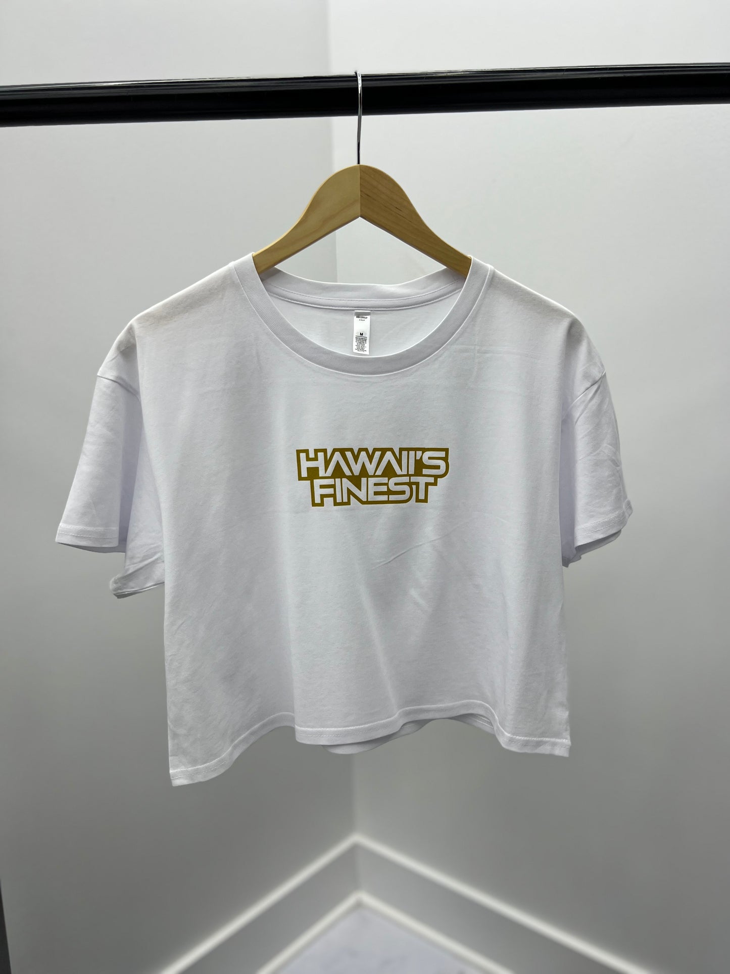 Women's Hawaii's Finest Block Letter Crop T-Shirt - White/Gold